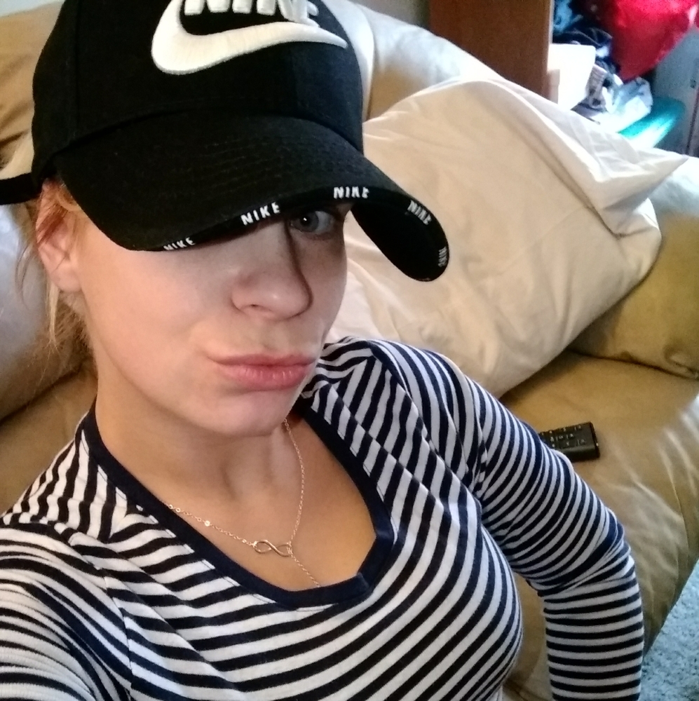 Nike sports hat